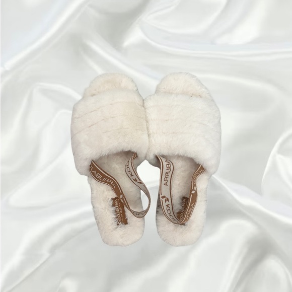UGG Koolaburra Fuzzy Slides Size 10 - Picture 1 of 1